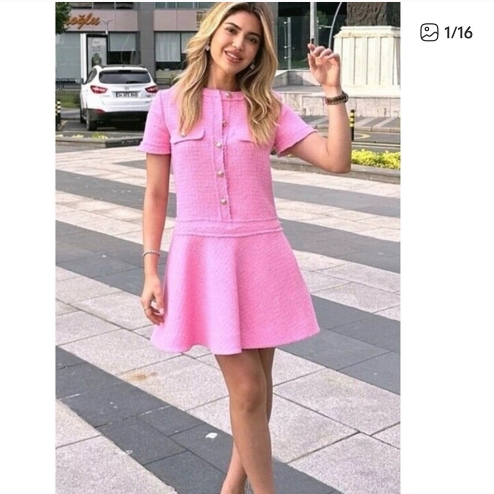 Chanel Vibes on a Zara Budget – Pink Mini Dress w/ Pockets & Gold Buttons